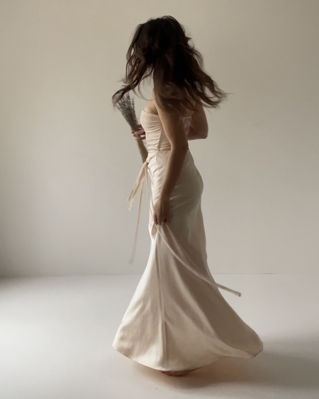 How to Build a Wardrobe You Love - STYLE IN THE NOW